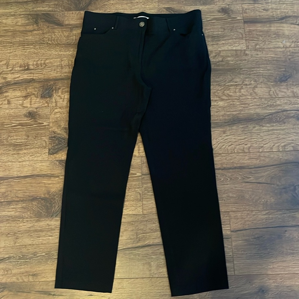 89th & Madison 5-pocket button fly Black pants, size 16